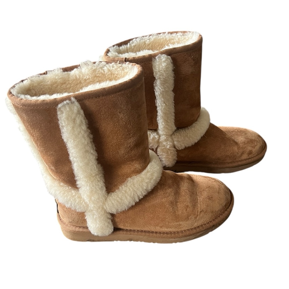 Ugg Australia Carter Brown Chestnut Shearling Boots Women's 6
